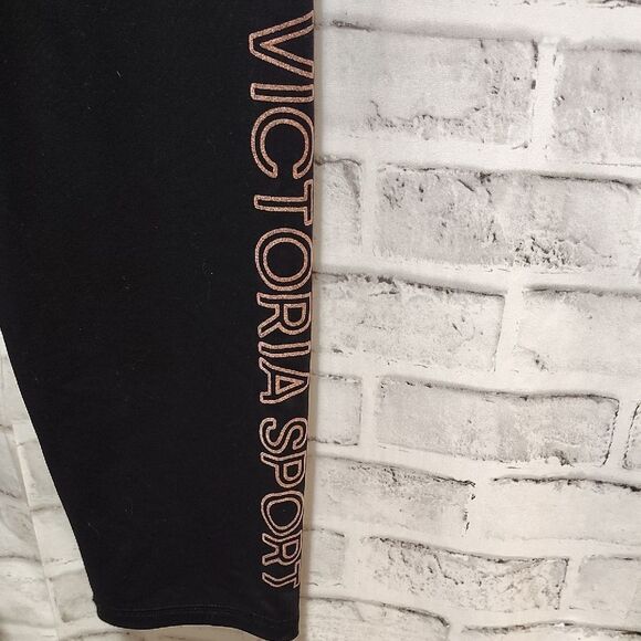 Victoria's Secret Sport Black Leggings - Picture 4 of 4